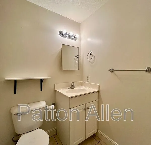 43 Ravenscroft Dr #3 — Photo 10