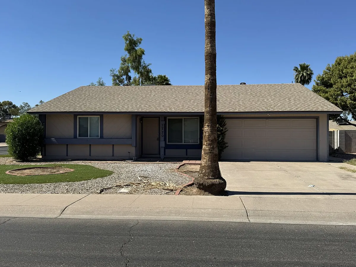 Building Photo - 1720 W Estrella Dr