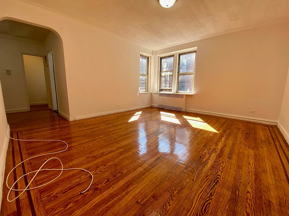 1st image of 40 Woodruff Ave APT 508