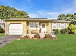 2 Caribou Dr #70, Whiting, NJ 08759