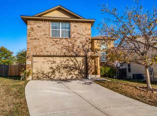 11735 Cayenne Cyn, San Antonio, TX 78245