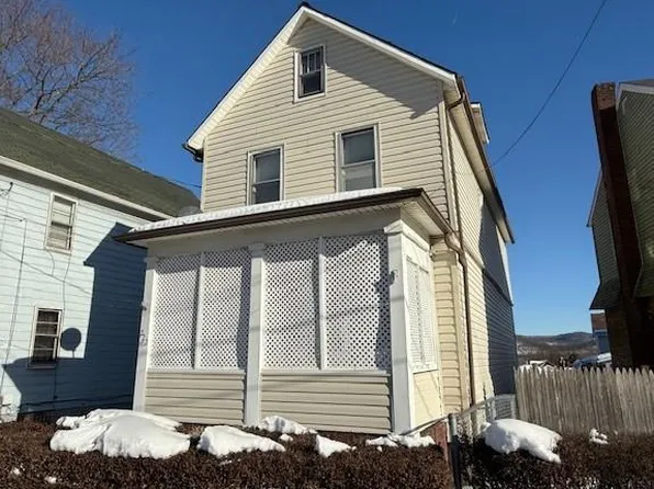 222 Strayer St, Johnstown, PA 15906