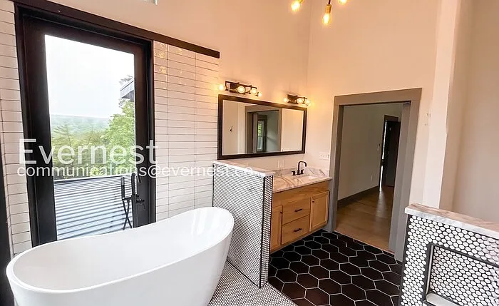 840 Piney Ridge Trl — Photo 12