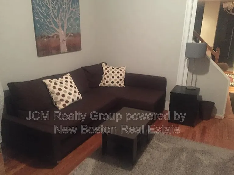 18 West St — Photo 8