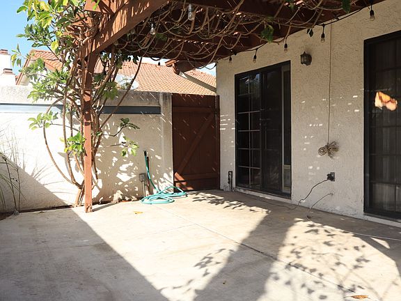 4th image of 1556 Apache Dr Unit B