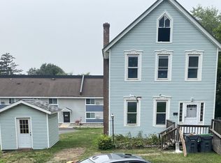 45 6th St, Waterford, NY 12188