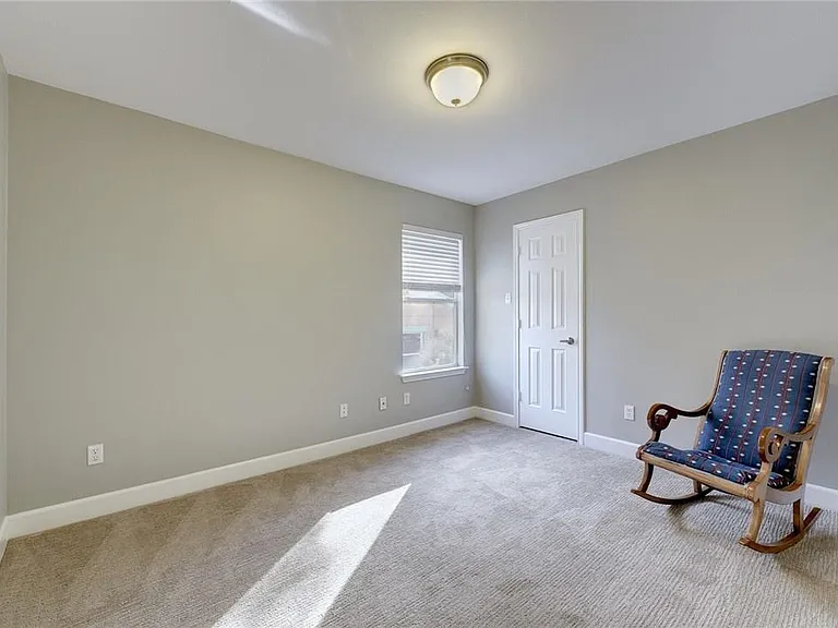 1700 Perez St #A — Photo 21