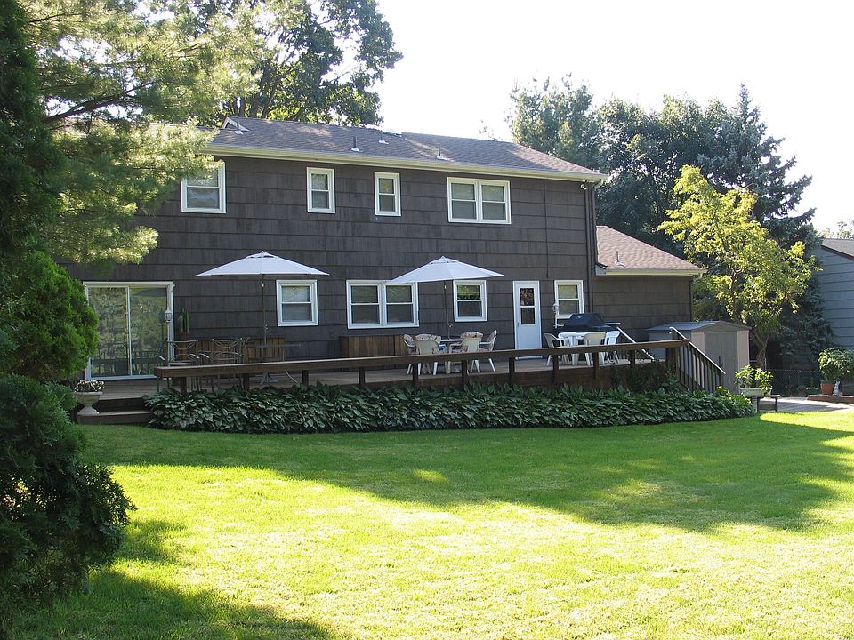 2nd image of 102 Addison Ave