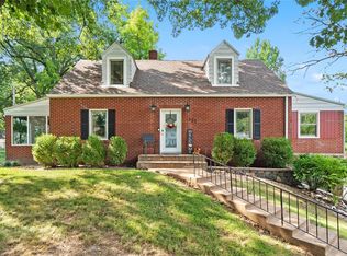 121 Rosewood Ln, East Alton, IL