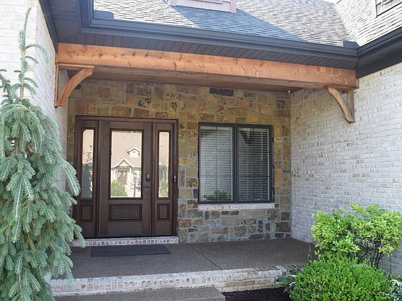 2nd image of 10519 Bernadette Dr