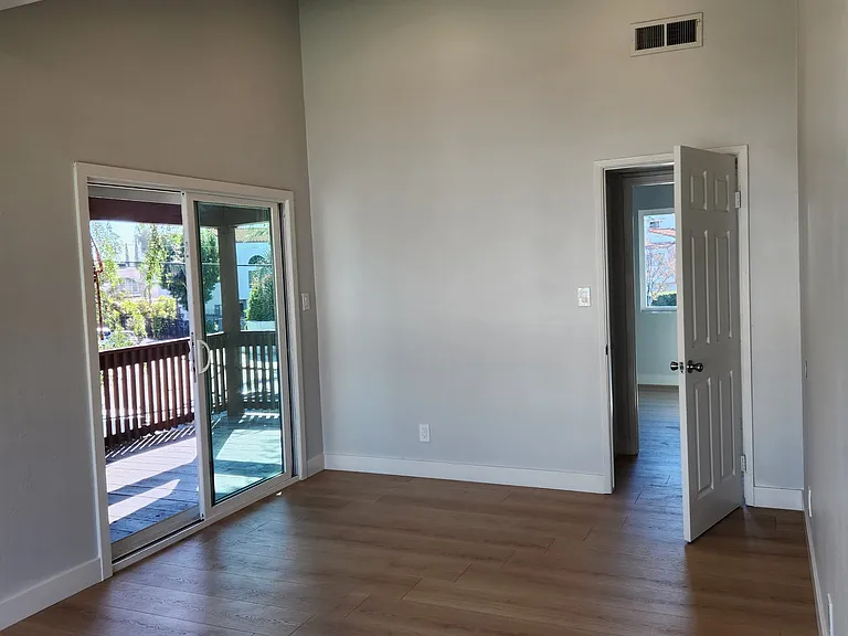 14501 Tupper St #55 — Photo 11