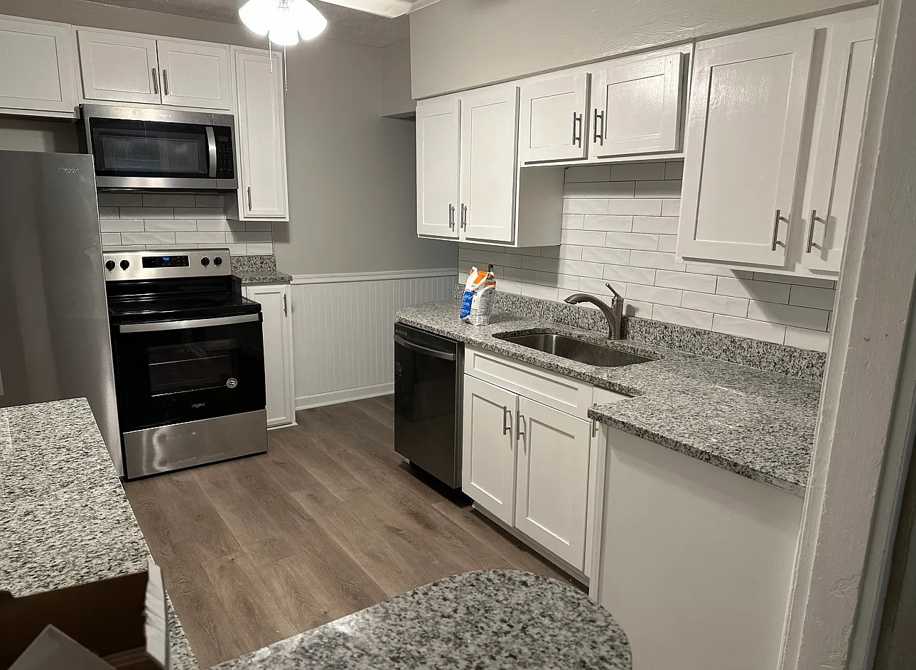 2224 Camille Dr — Photo 4