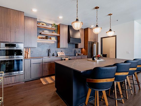 3rd image of 300 Main Ave #703