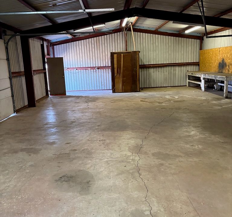 2nd image of 7495 SW Lake Unity Dr