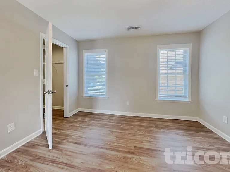 2112 Saponi Village Ct — Photo 6