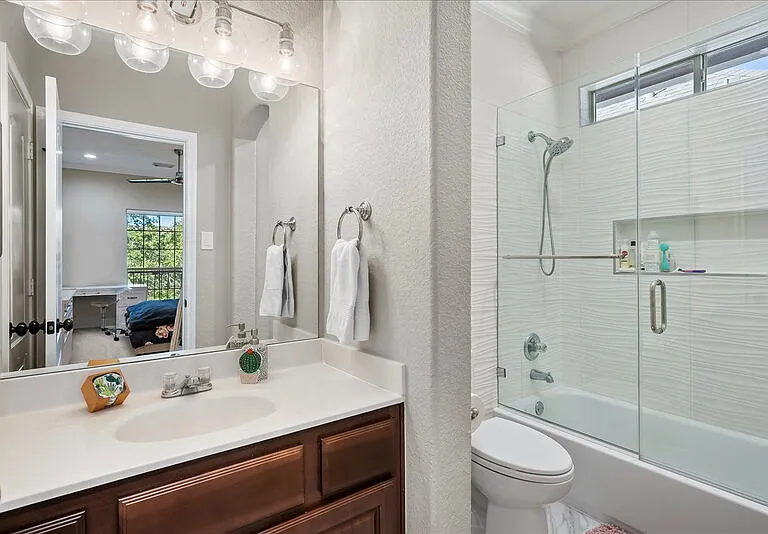12921 Bloomfield Hills Ln — Photo 40