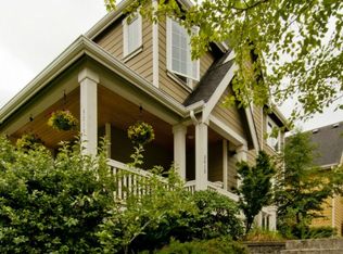 3015 SW Juneau St, Seattle, WA 98126