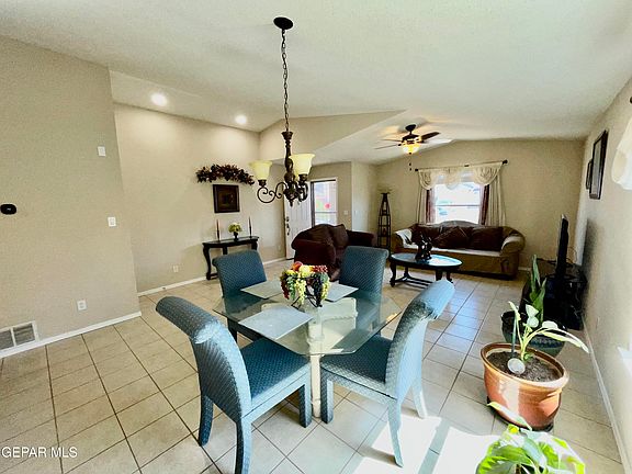 4th image of 13935 Vaquero Rock Dr