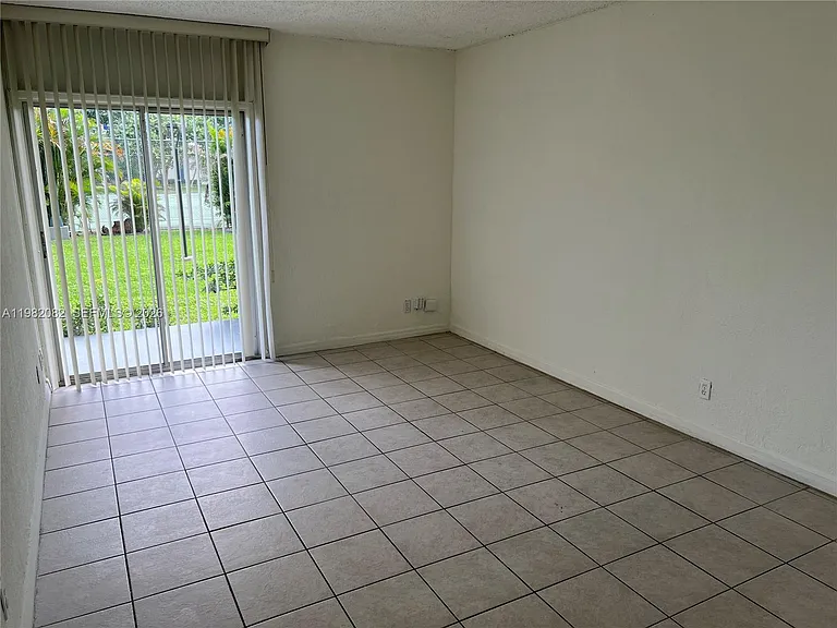 801 NW 47th Ave #103W — Photo 8