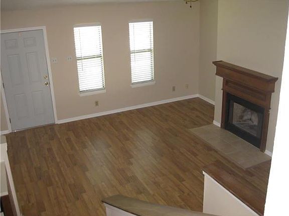 5th image of 3700 83rd St APT 26