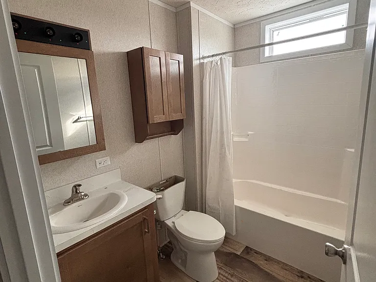 Red Oak Dr — Photo 5