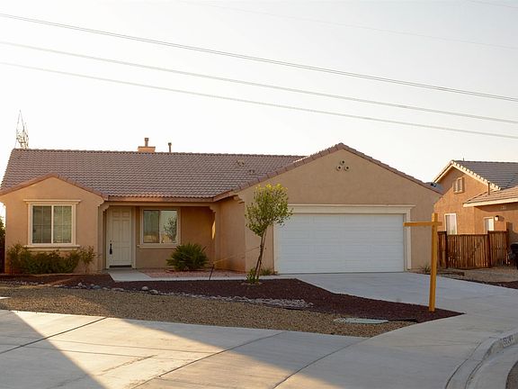 3rd image of 15628 Moccasin Ct