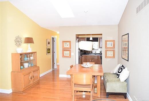 3rd image of 31803 Cristina Dr