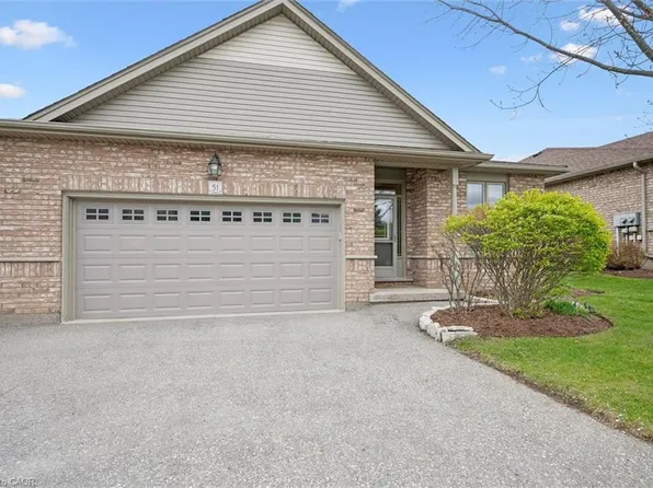 20 Isherwood Ave #51, Cambridge, ON N1R 8P9