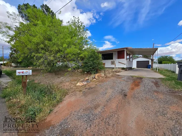 145 S 100 E, Washington, UT 84780