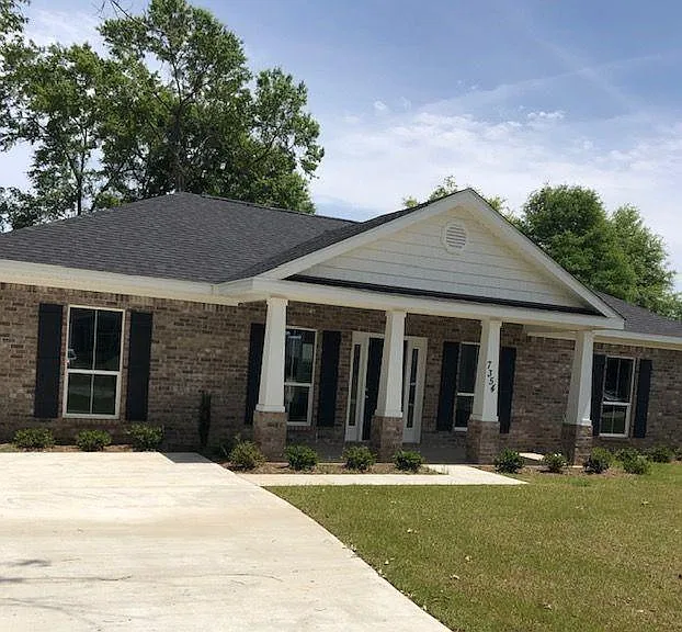 7354 Pearson Ln — Photo 1