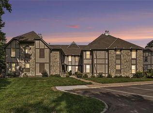 1125 NW 12th St APT C, Blue Springs, MO 64015