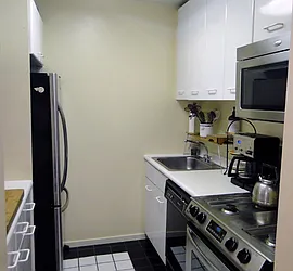 Rented by Boulevard Residentials