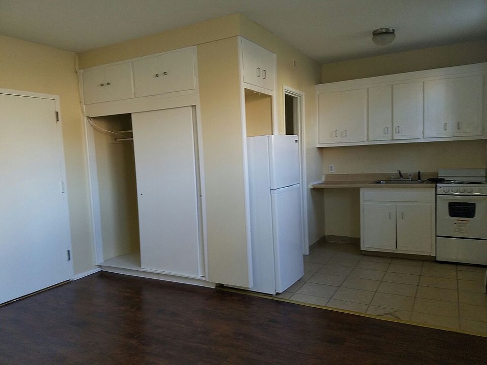 1st image of 154 Fountain St #2nd