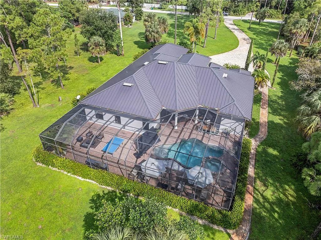 5 bed, 4.5 bath, 3455 sqft, $17,000 — Photo 1