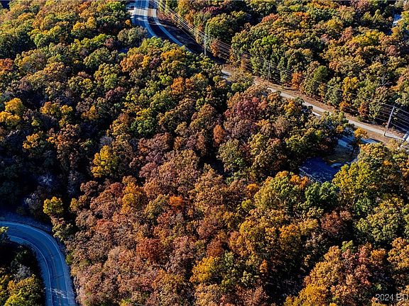 5th image of 500 Horseshoe Bend Pkwy