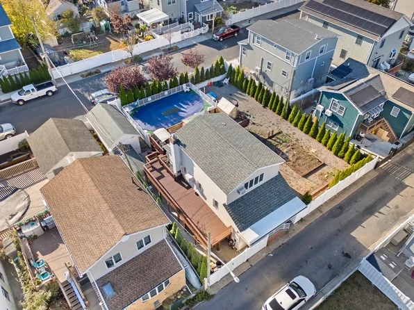 31 Frank Court image 4 of 11