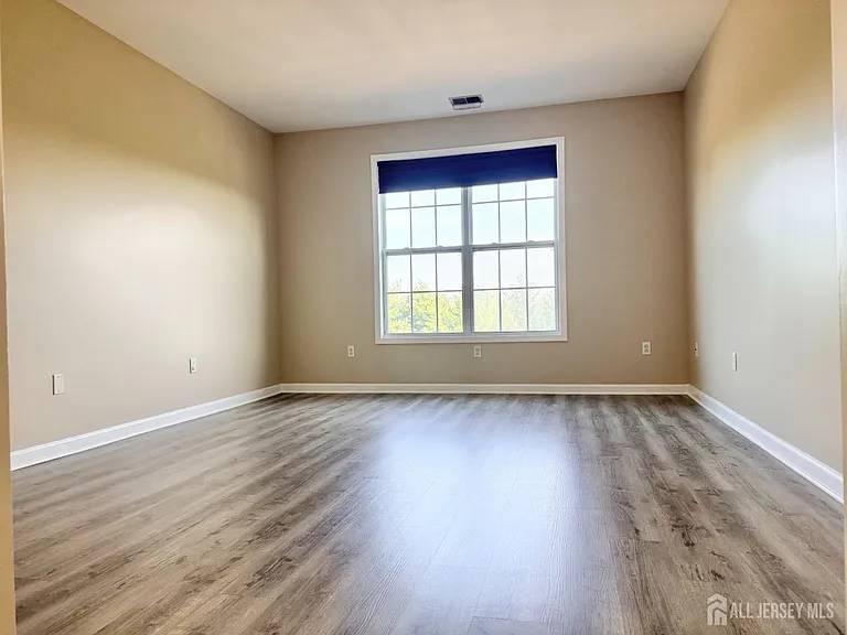3032 Edward Stec Blvd — Photo 15