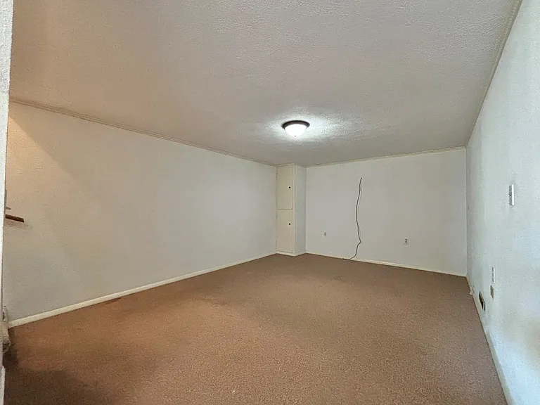 3820 E Carlisle Ave — Photo 11