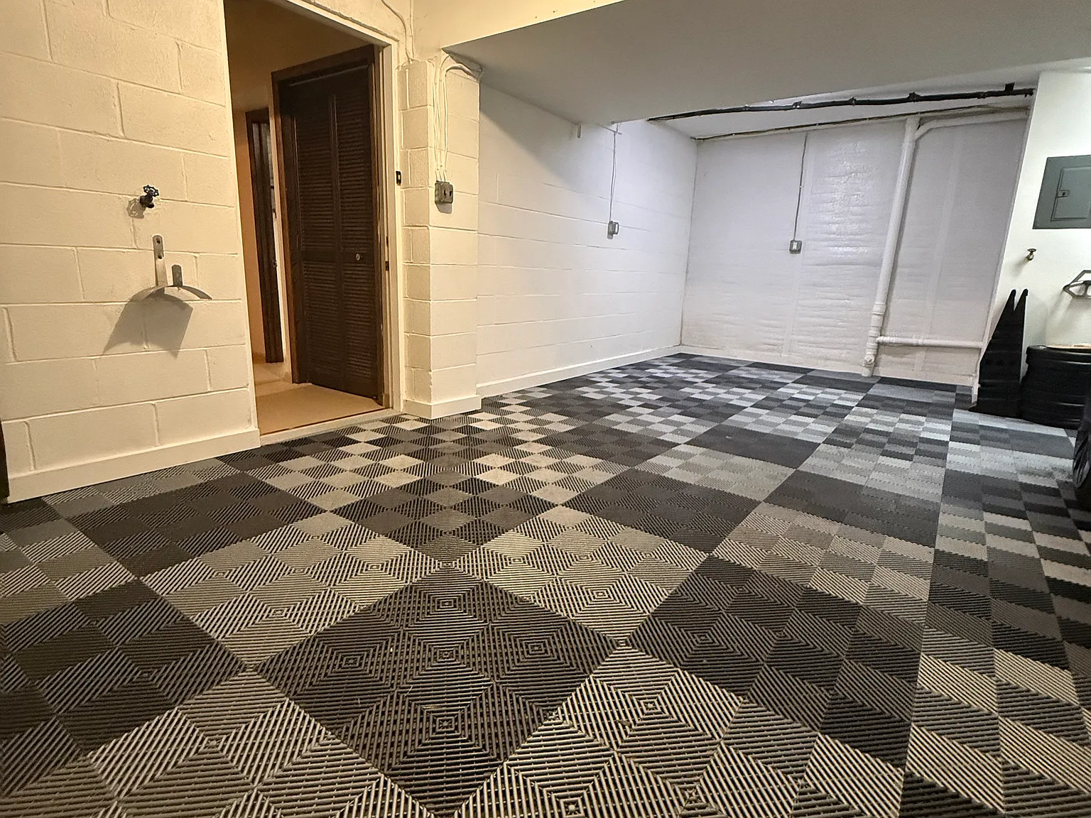 1 bed, $1,225 — Photo 2