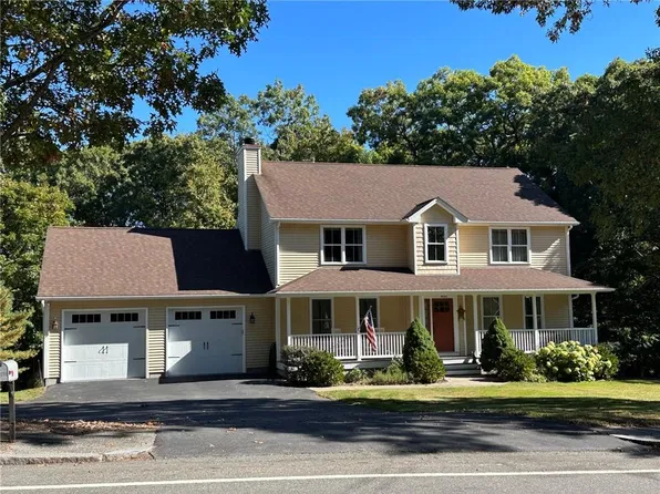 43A Old River Rd, Lincoln, RI 02865