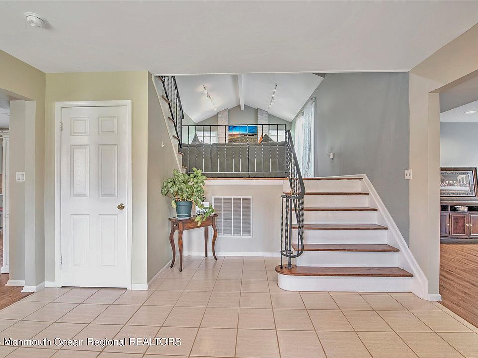 25 Windfall Lane, Marlboro, NJ 07746 Zillow