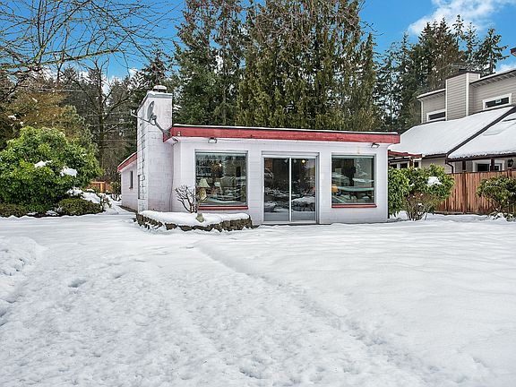 3rd image of 1317 Tacoma Point Dr E