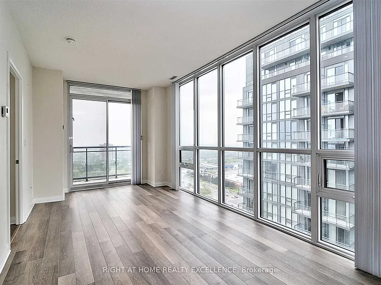 5033 Four Springs Ave #2117 — Photo 2