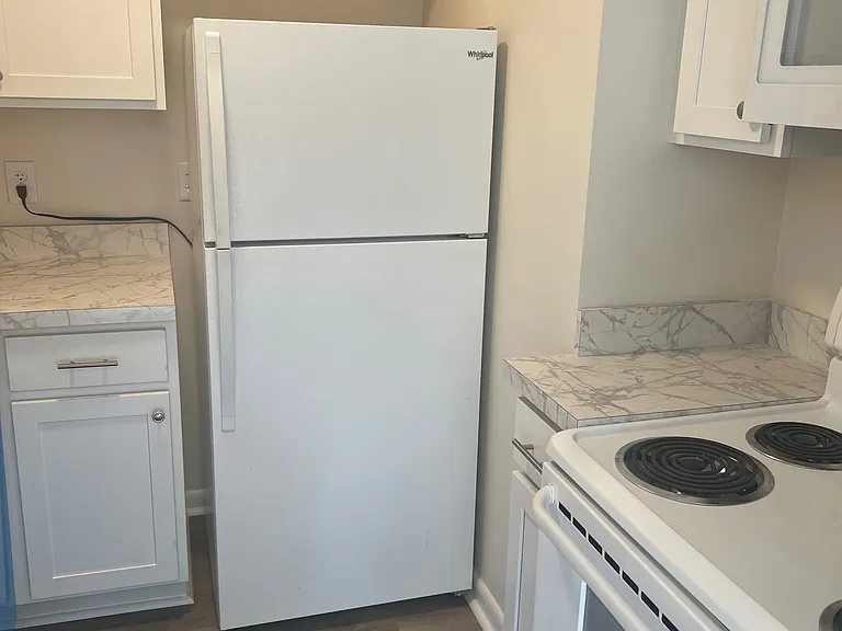 12 N Main St #3 — Photo 9