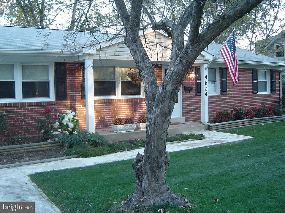 1st image of 4604 Kenwood Dr