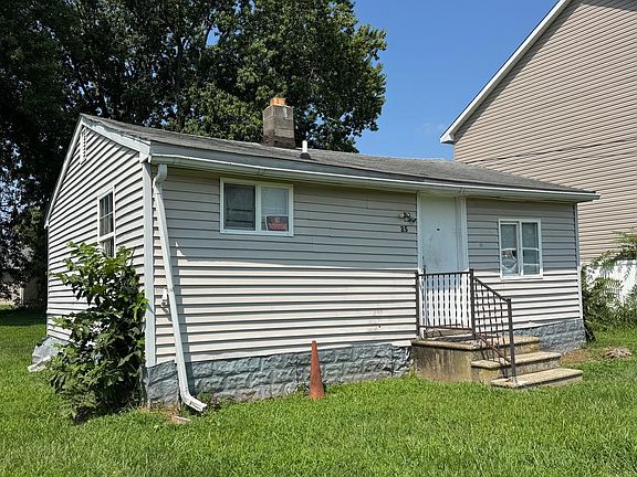 2nd image of 25 Reed St