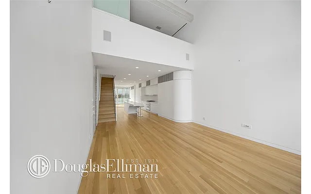 Rented by Douglas Elliman | media 24