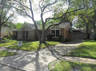 15827 Maple Manor Dr, Houston, TX 77095