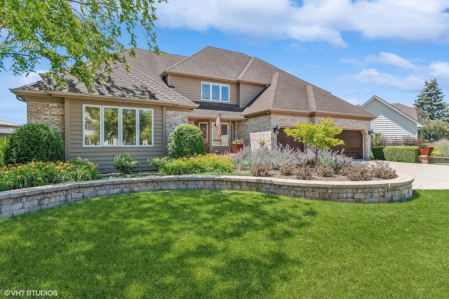 3835 Cadella Cir photo 1