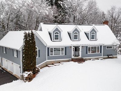 19 Pine Drive, Bedford, NH, 03110